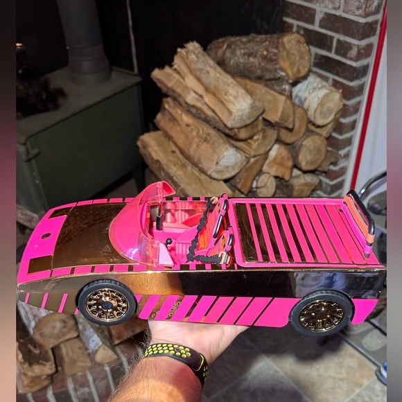 LOL Surprise Doll Car 15" - Picture 1 of 3